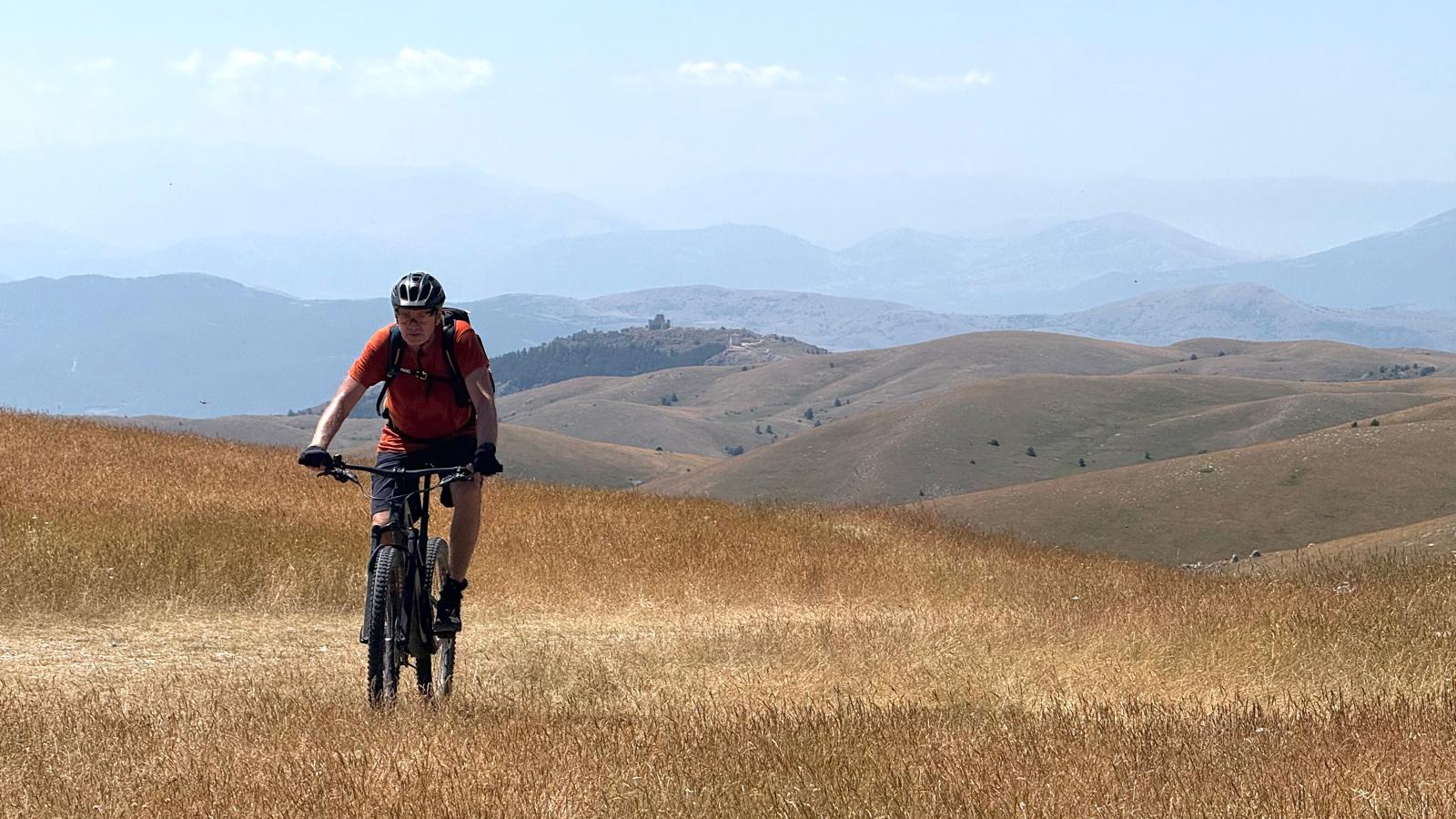 Mountainbike Reise Gefuehrt Mtb Abruzzen Gruppenreise