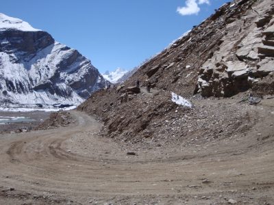grosse-himalaya-überquerung-zanskar-mountainbikereisen