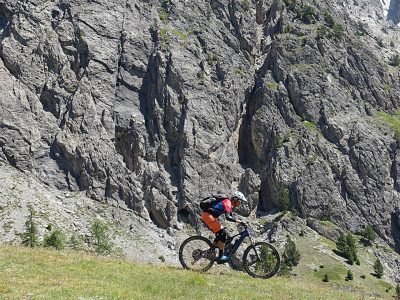 briancon-trail-attack-mountainbikreisen-geführte-touren