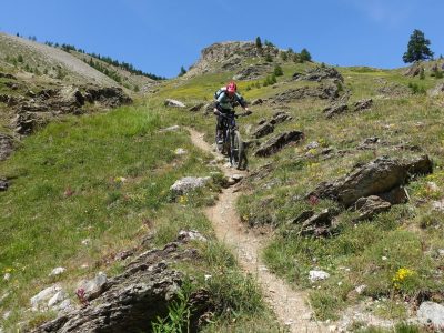 briancon-trail-attack-mountainbikreisen-geführte-touren