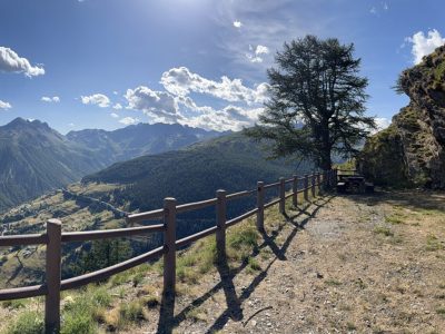 Valle-Aosta-Mountainbikereisen-Singletrails-geführte-Touren