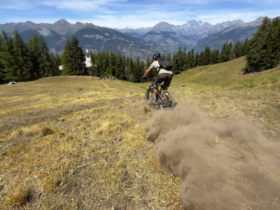 Valle-Aosta-Mountainbikereisen-Singletrails-geführte-Touren