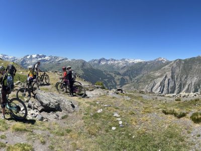 Valle-Aosta-Mountainbikereisen-Singletrails-geführte-Touren