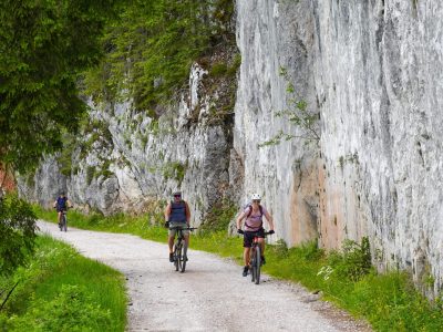 e-mtb-brenta-dolomiten-mountainbikereisen