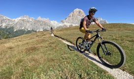 Dynamite Trails Dolomiten Mountainbikereisen (3)