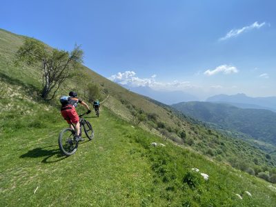 Comersee Trail-Attack mountainbikereisen.ch