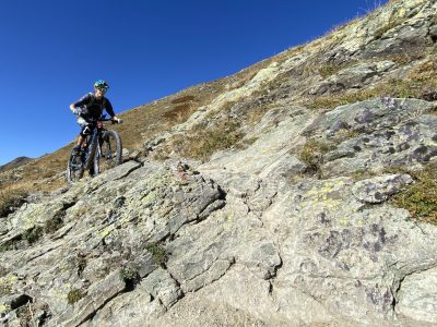 Valle Maira Singletrails mountainbikereisen.ch