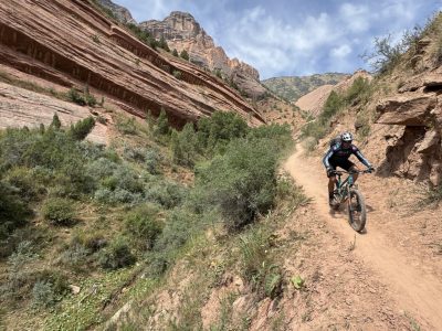 kirgisien-kirgistan-kirgisistan-mountainbike-reisen