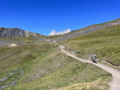 e-mountainbike-mont-blanc-umrundung-mountainbikereisen.ch