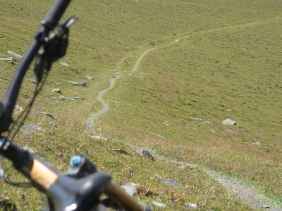 mountainbiken-geführte-reise-georgien-tusheti-mountainbikereisen