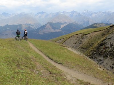 mountainbiken-geführte-reise-georgien-tusheti-mountainbikereisen