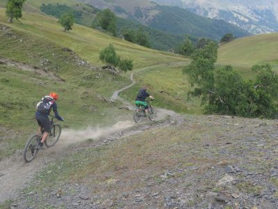 mountainbikereisen-georgien-tusheti