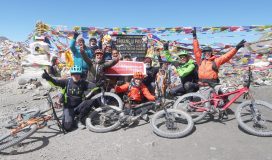 Mountainbiking Himalaya Mustang Nepal Mountainbikereisen.ch
