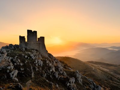 Mountainbiken Trans Abruzzen mountainbikereisen.ch ©Shutterstock