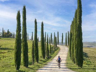 Trans Toskana E-MTB Mountainbikereisen ©Gettyimages