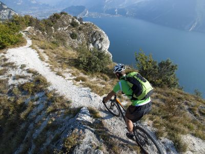 Transalp St.Moritz Riva Del Garda Mountainbikereisen ©Shutterstock