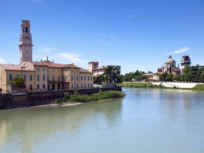 Transalp Via Claudia St.Moritz-Verona mountainbikereisen.ch ©Shutterstock