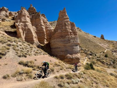 e-mtb-mountainbiking-kappadokien-mountainbikereisen-geführte-touren