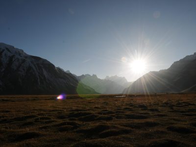 grosse-himalaya-überquerung-zanskar-mountainbikereisen