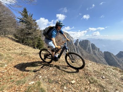 Comersee Trail-Attack mountainbikereisen.ch