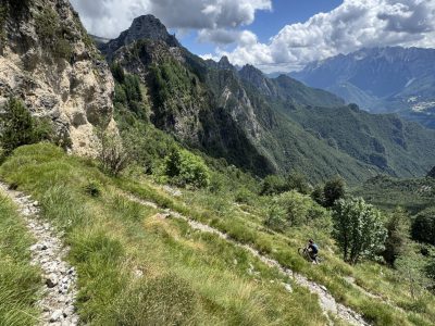E Mtb Dynamite Trails Dolomiten Mountainbike Reisen Geführte Touren Singletrails