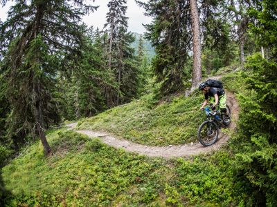 Savoie Mountainbikereisen ©Michael Kirkman