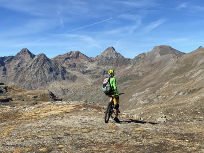 Valle-Aosta-Mountainbikereisen-Singletrails-geführte-Touren
